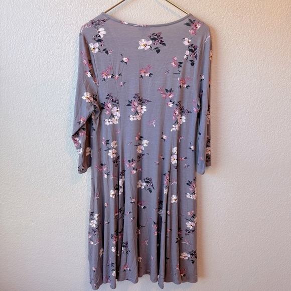 Torrid Gray Floral Long Sleeve Dress - Picture 4 of 4